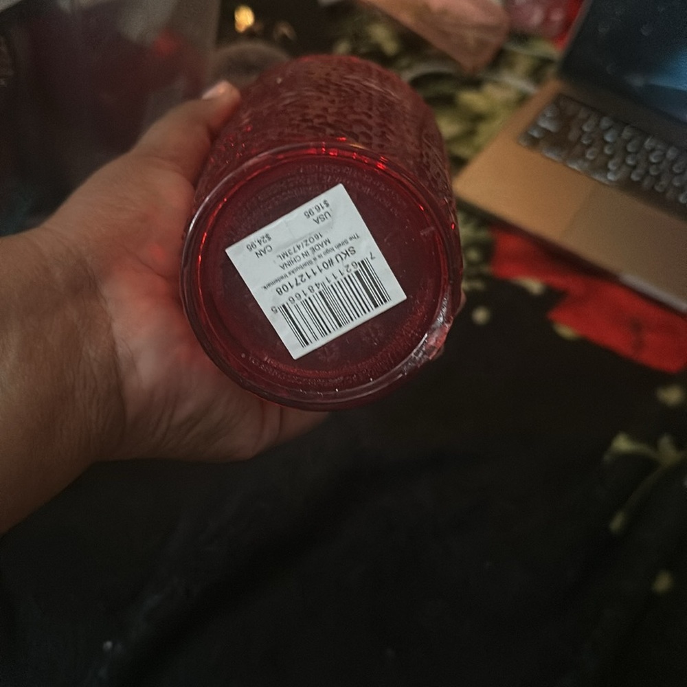 Starbucks - Picture 3 of 5